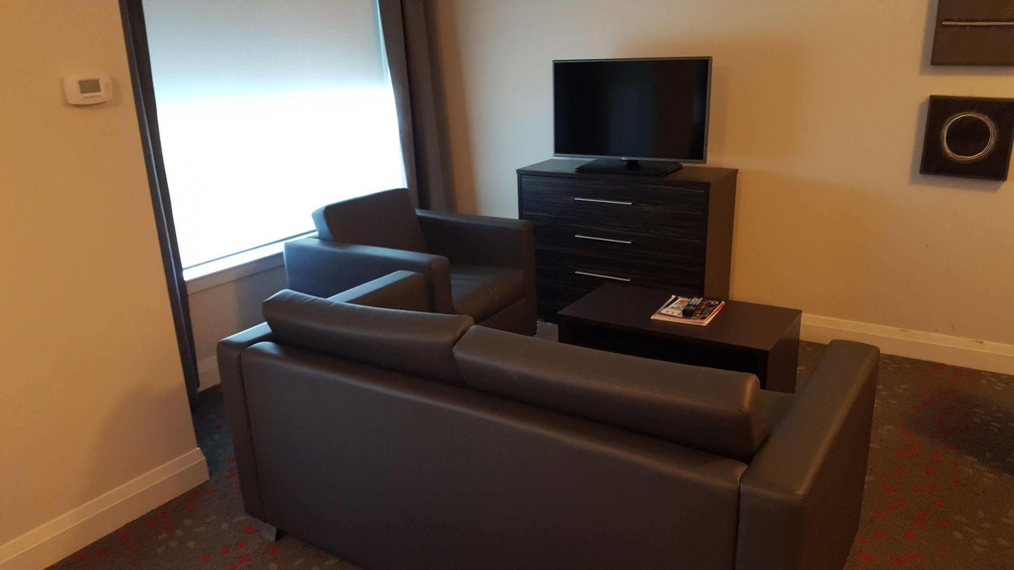 Liberty Suites Thornhill Esterno foto